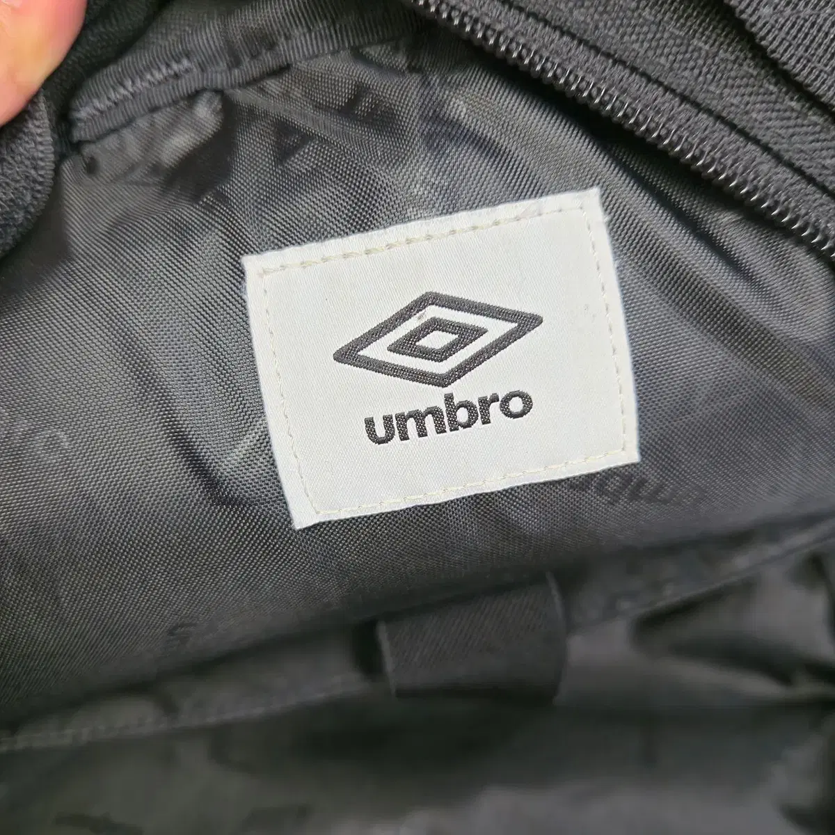 UMBRO 엄브로 백팩