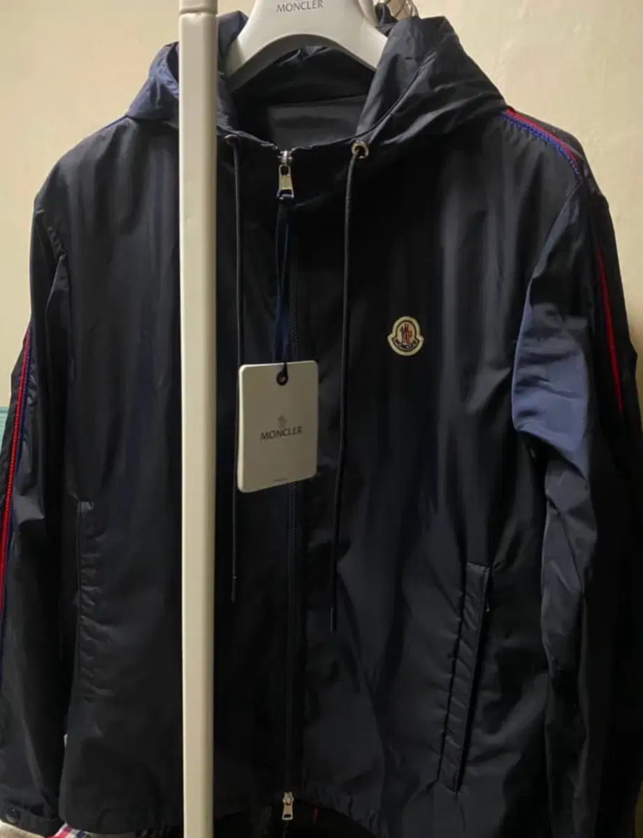 Moncler Hatav Rain Jacket 22ss 3(100-105)