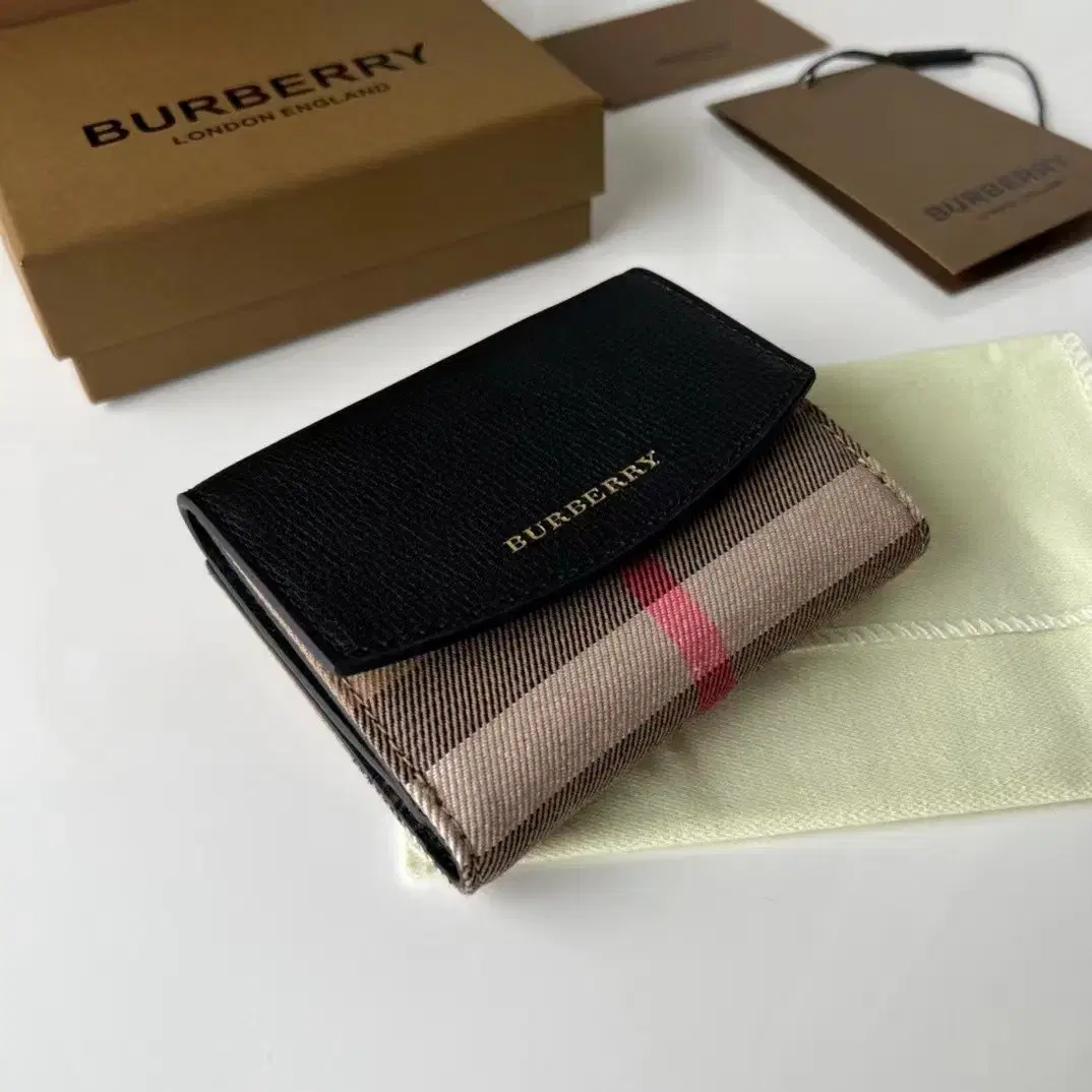 Burberry버버리진본인지갑