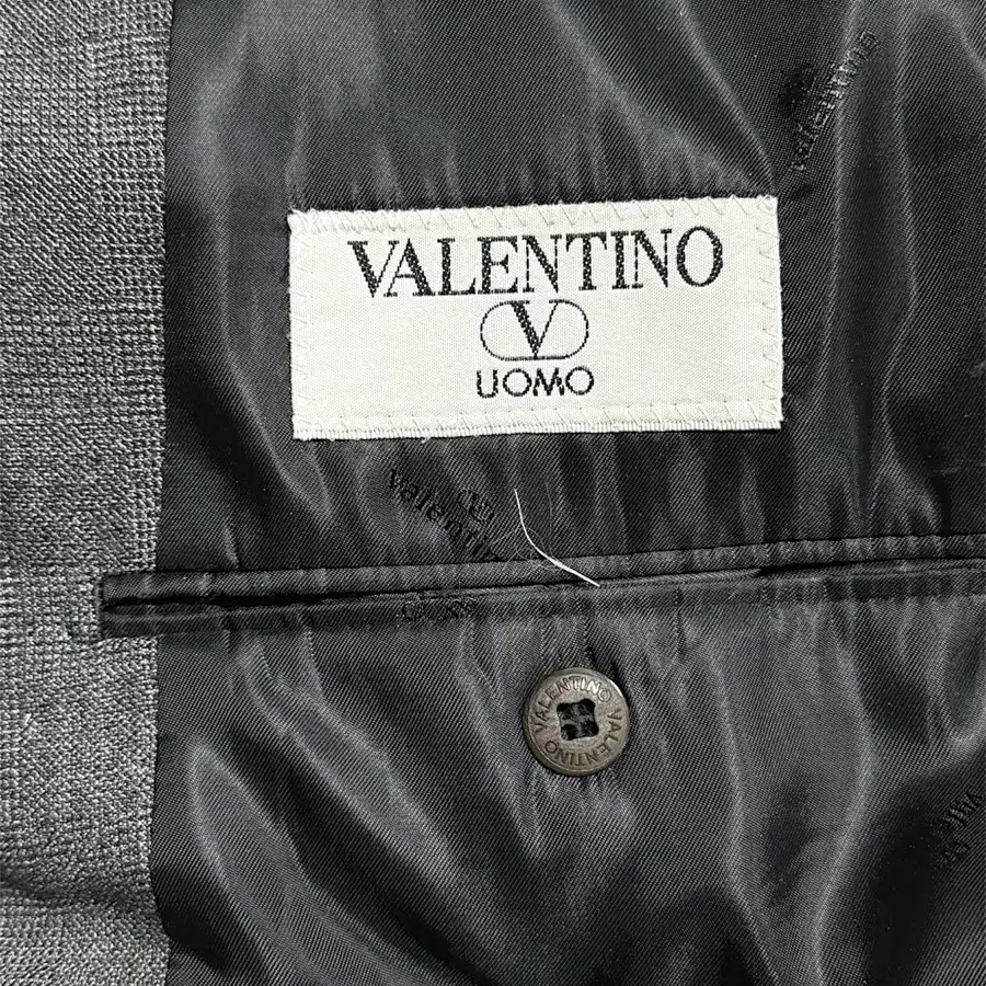 VALENTINO