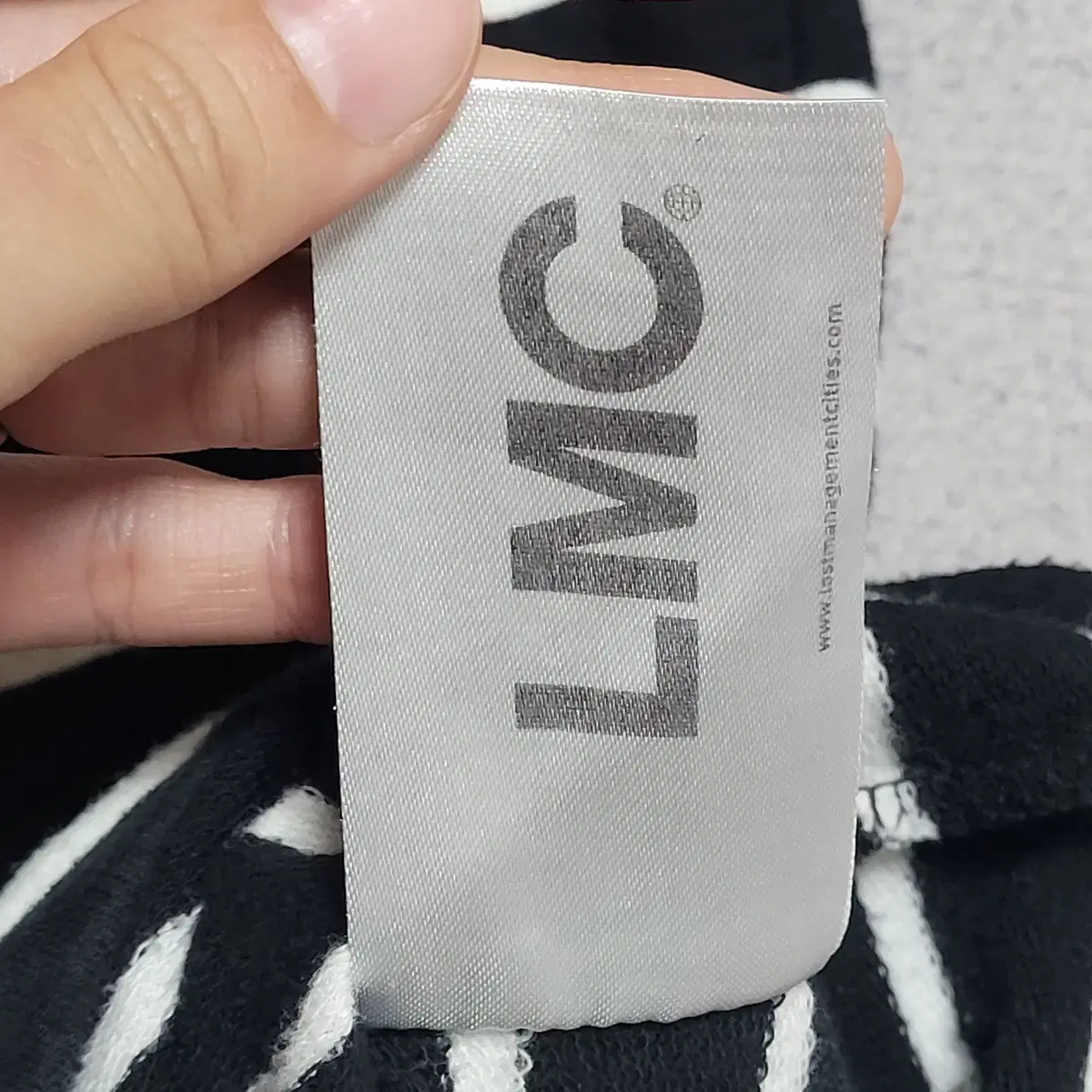 [100~105] LMC 스트라이프 루즈핏 긴팔티셔츠L