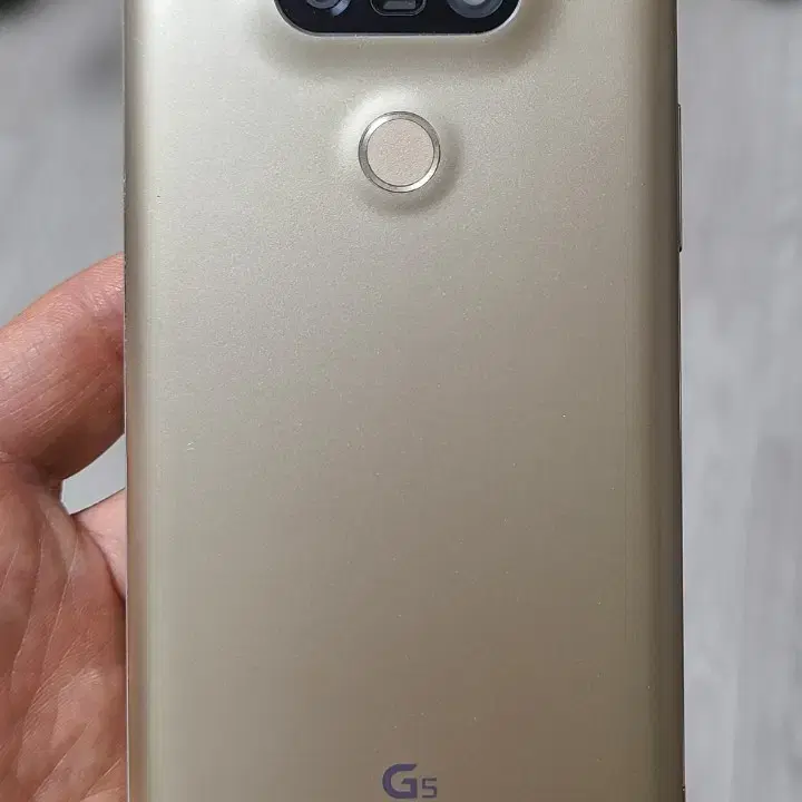 LG G5 골드 32GB A급 싸게 팝니다.