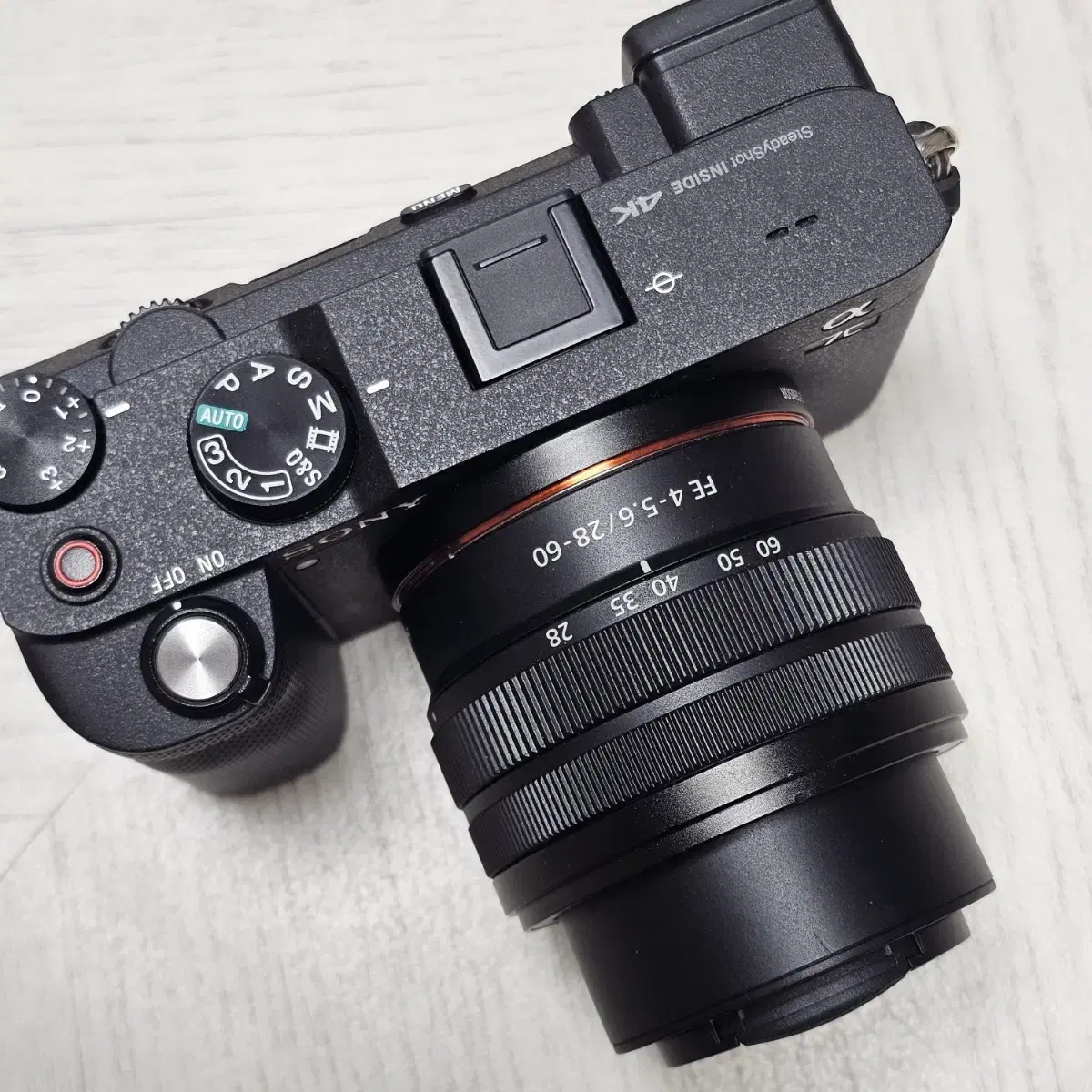 sony a7c + 번들렌즈 28-60 박스킷 (사진 보이는 그대로)