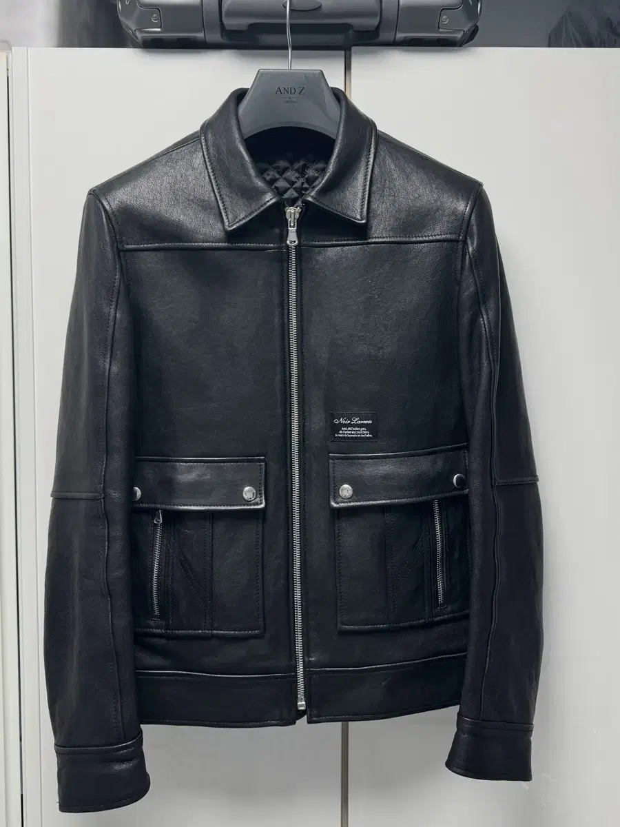 100% lambskin single-rider jacket by Noir L'Hermès ST for Guangxi Market