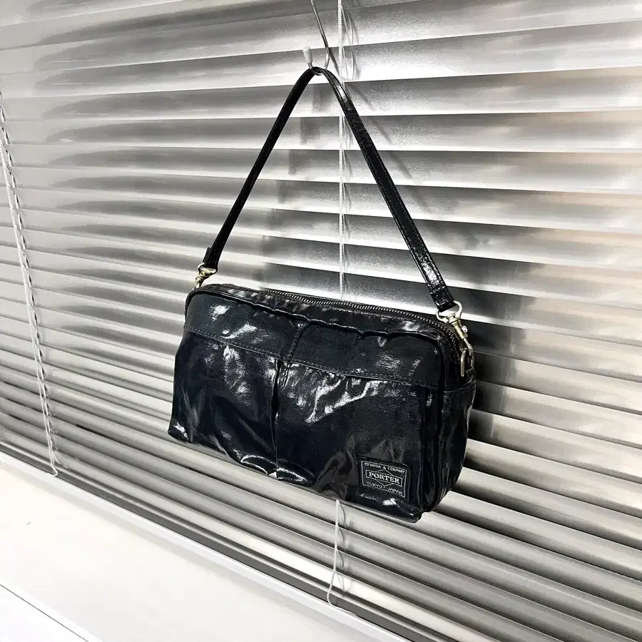 PORTER-POCKETABLE SHOULDER BAG 포터숄더백