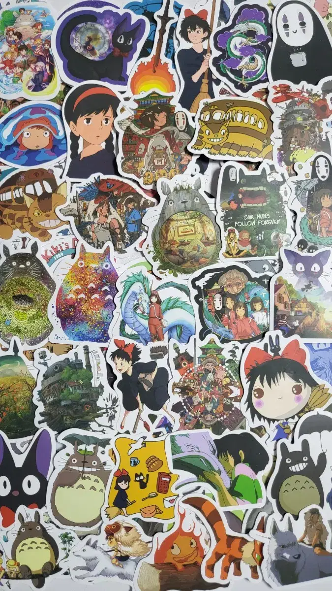 Ghibli sticker Anime in Cut Totoro Kiki Howl Senwachihiro Waterproof Takku Sticker