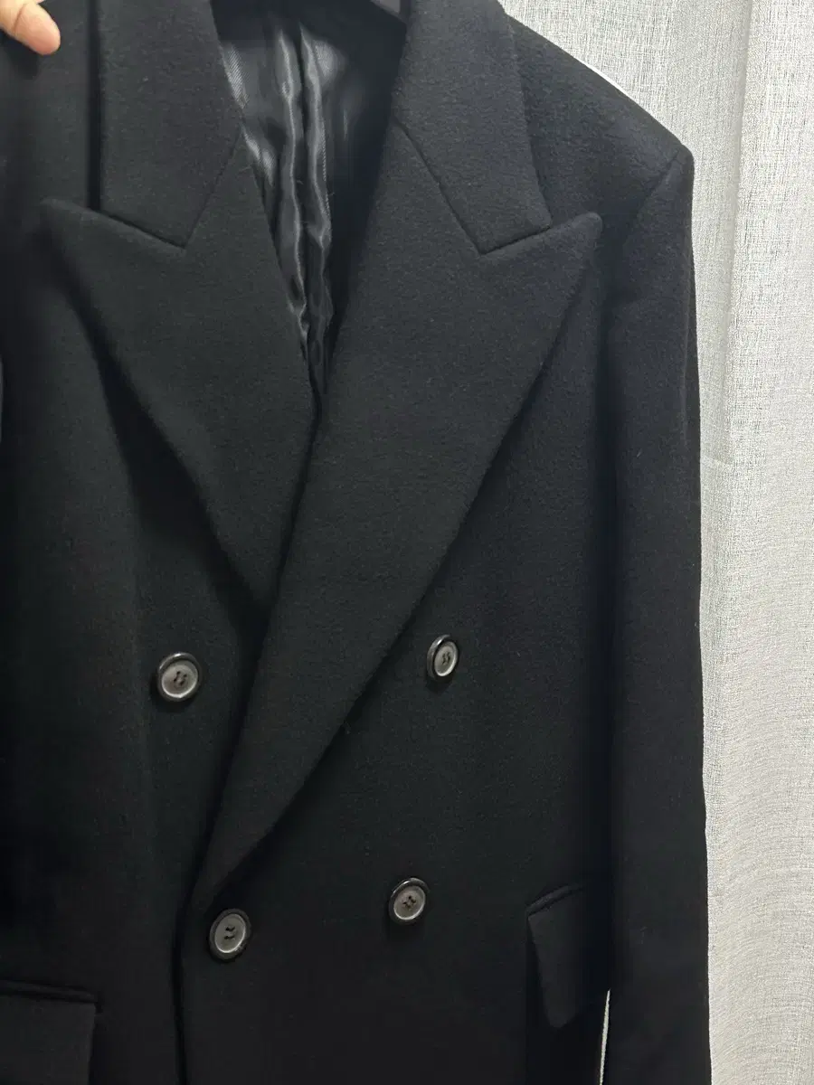 Solid Homme Double-breasted Peaked Drapery Black Coat 48