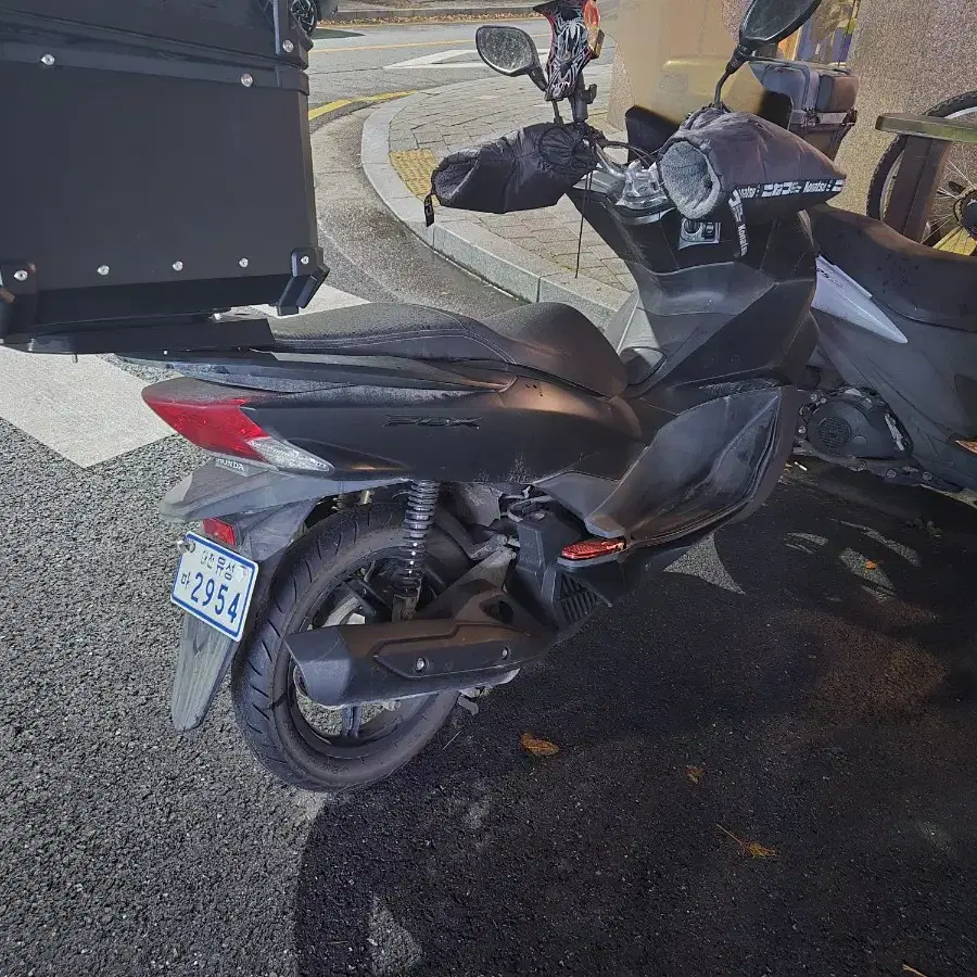 pcx125 17년식 판매합니다