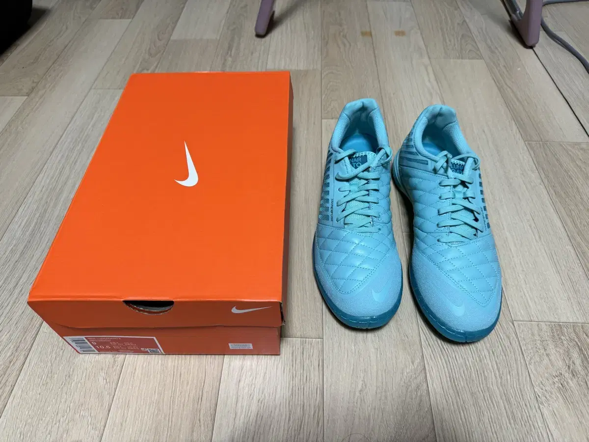 Nike luna Gato 2 Futsal Shoes 270 Indoor