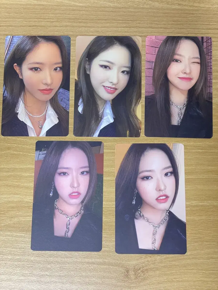 Loona olivia hye photocard bulk Loossemble