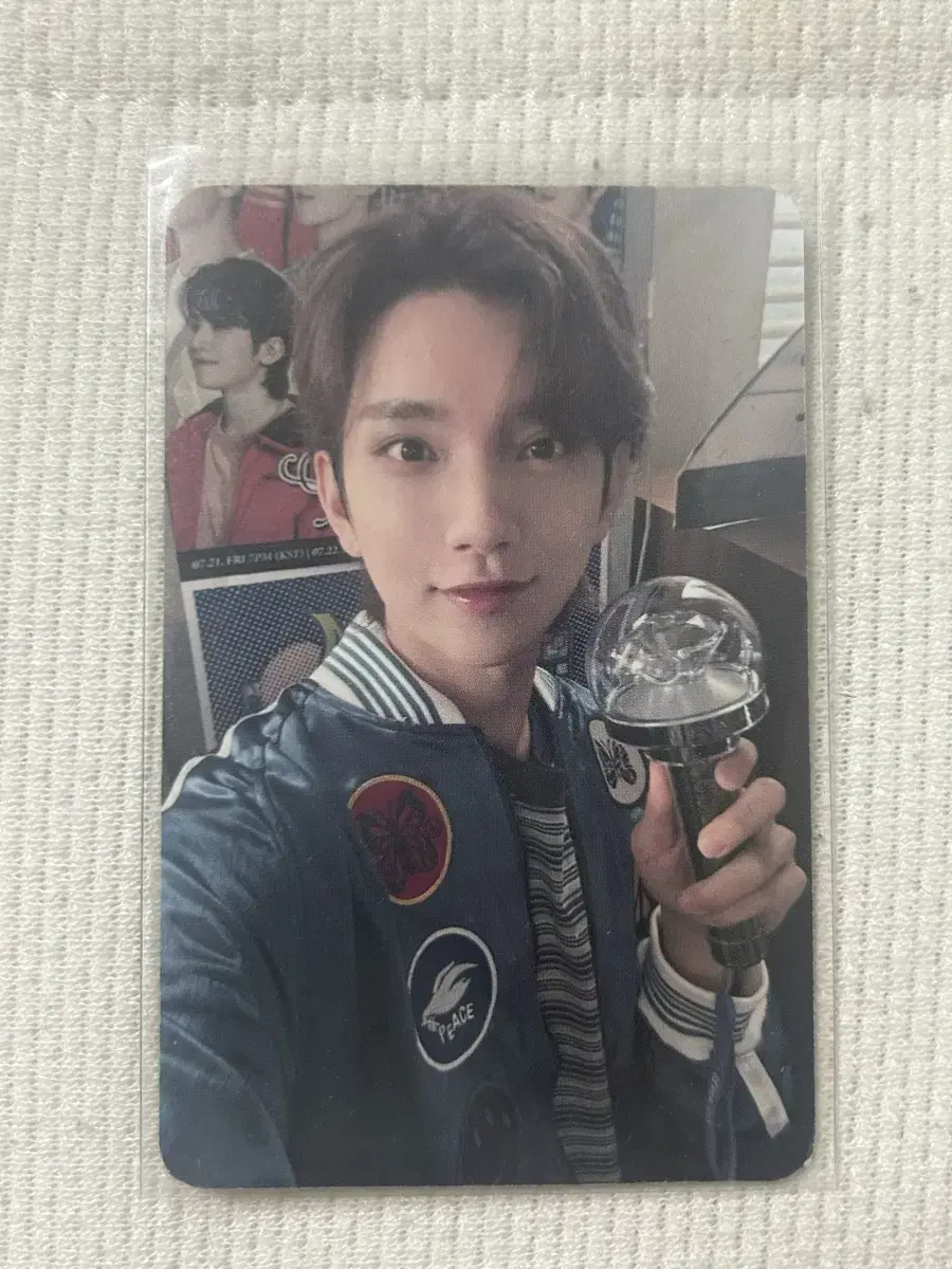 Carrot Zone photocard falcon followcon seoul joshua