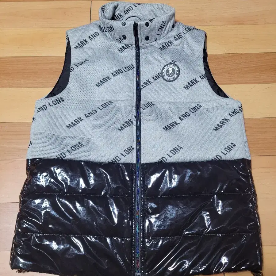 마크앤로나 M PRIMALOFT VEST(사이즈 M)