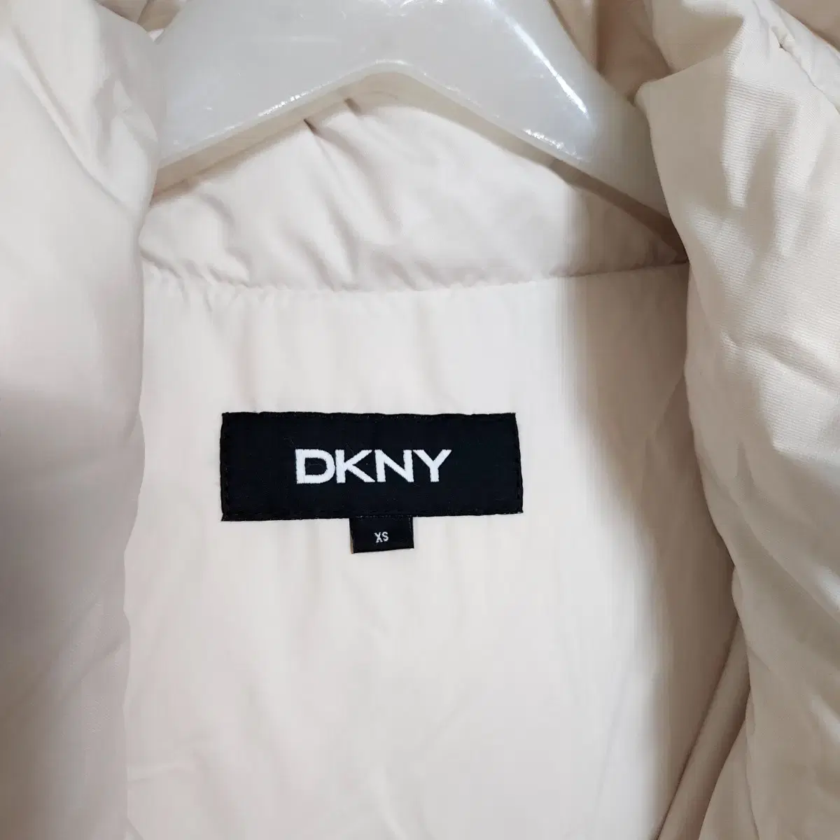 DKNY 아이보리 거위털패딩 점퍼 n0405   애슐리상점