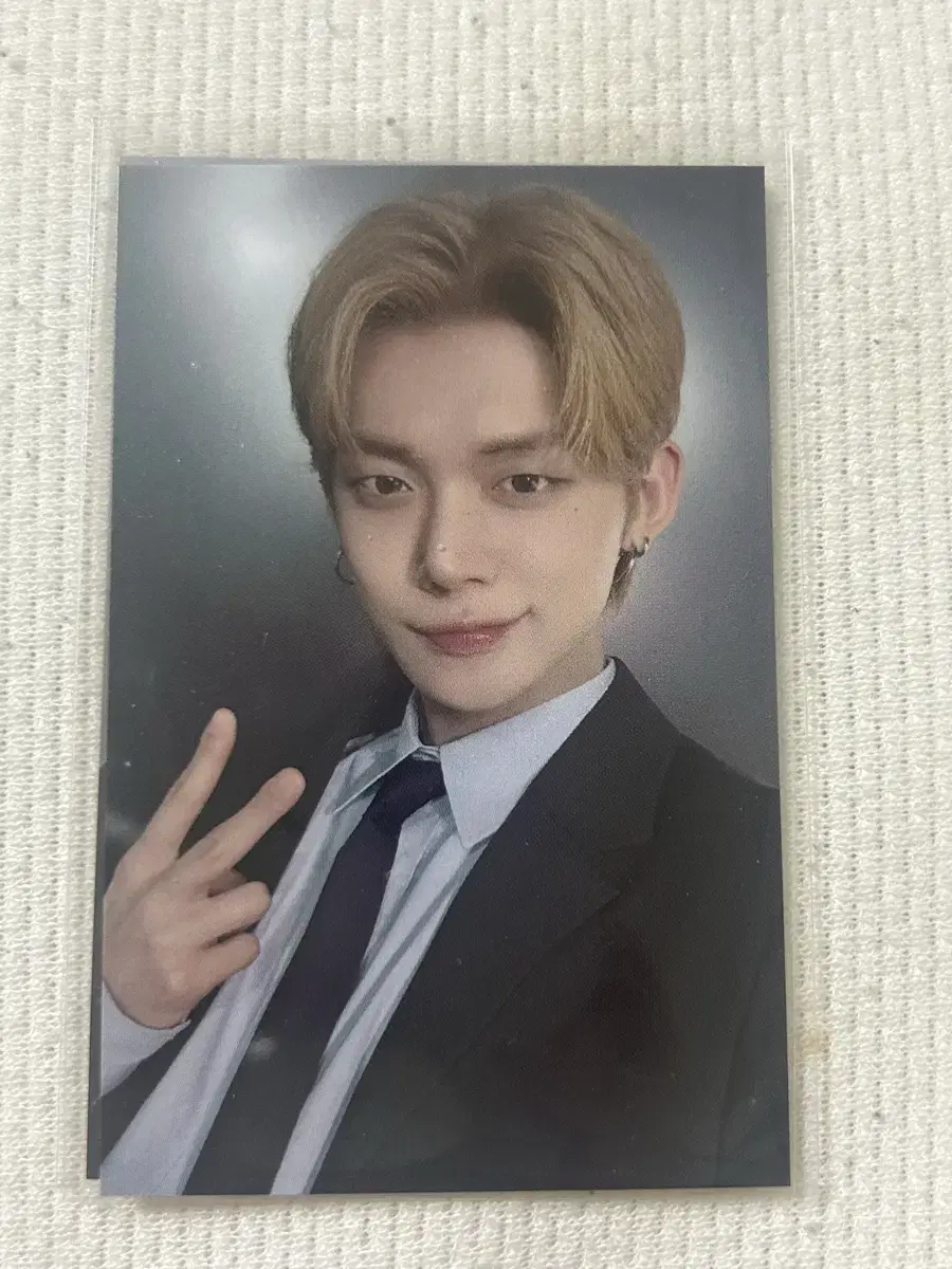 Yeonjun Gum broadcast photocard