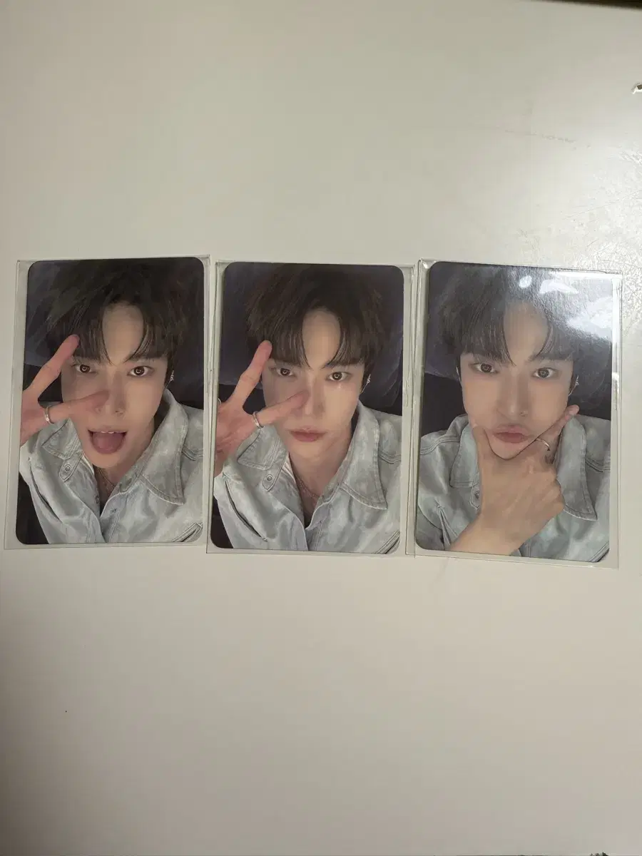 Doyoung smtown &store Unboxing photocard Bulk