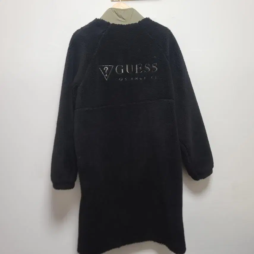 [GUESS] 남성 뽀글이 코트 XL