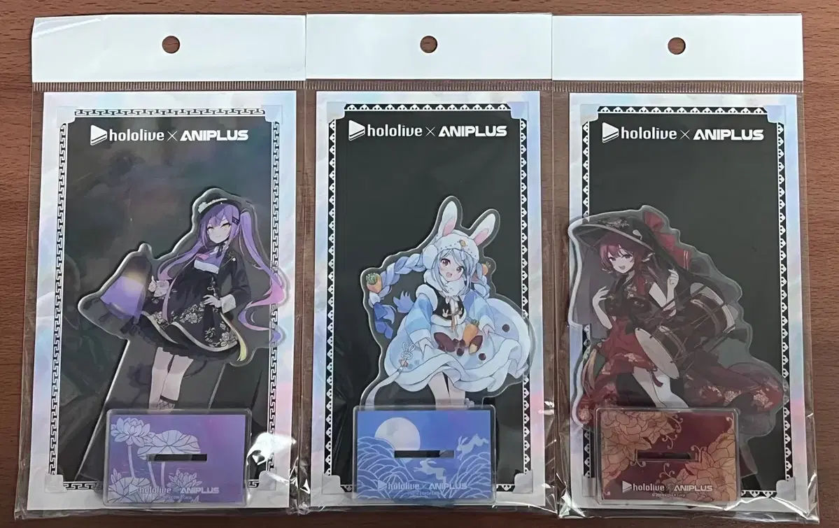 HoloLive AnyPlus Collaboration acrylic sells (Towa, Pecora, Marine)