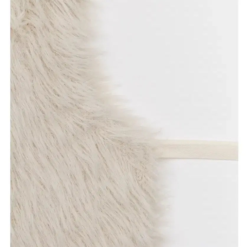 낫띵에브리띵(OPEN SIDE VEGAN FUR VEST IVORY)