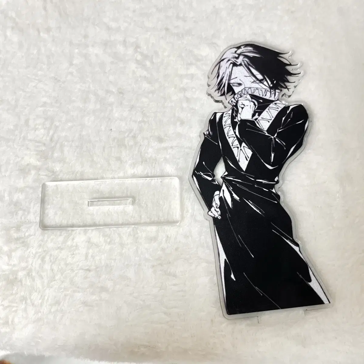 Hunter x Hunter Fei Tan unofficial goods acrylic sells