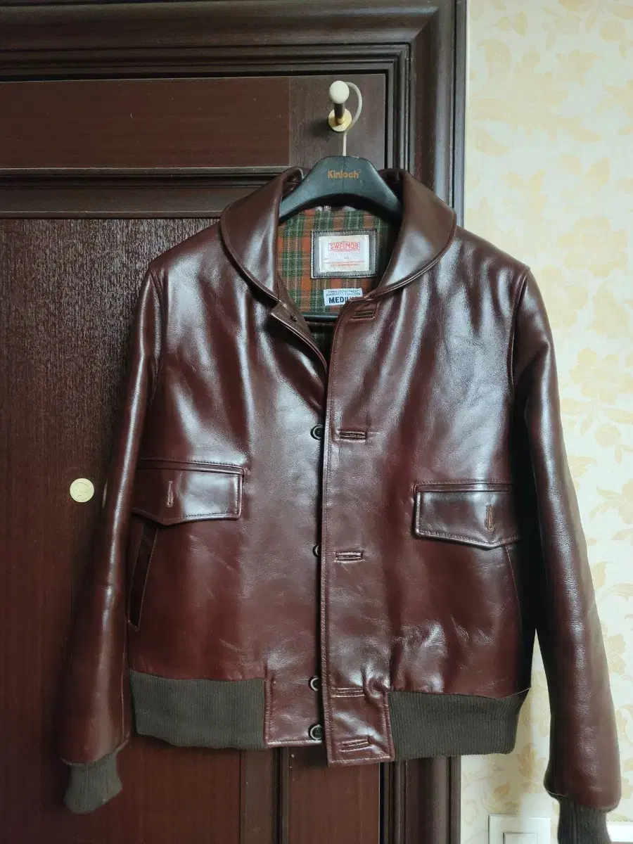 Tough and durable horsehide jacket 100size