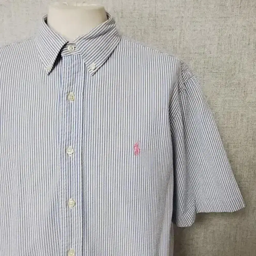 L Polo Ralph Lauren short sleeve shirt. (cy699)