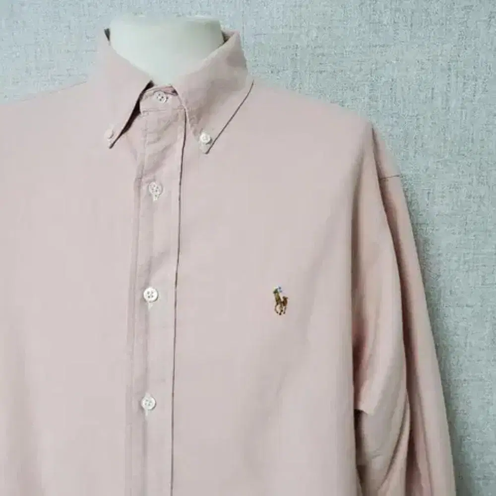 XL Polo Ralph Lauren Shirt. (cy899)