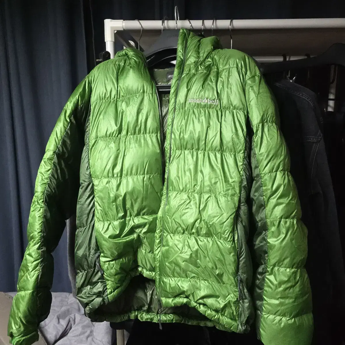 Large Montbell Alpine Puffer Padded Montbell