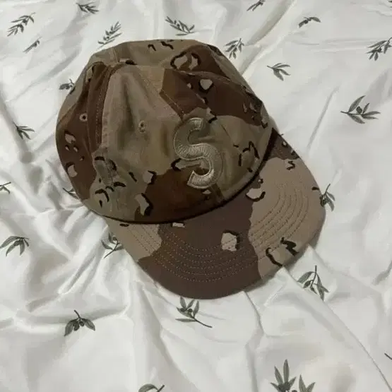 Supreme Tonal S Logo 6-Panel Camo 17SS