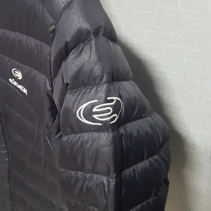 택포 95 SIZE 정품 A급 아이더 EIDER 경량 거위털 구스패딩