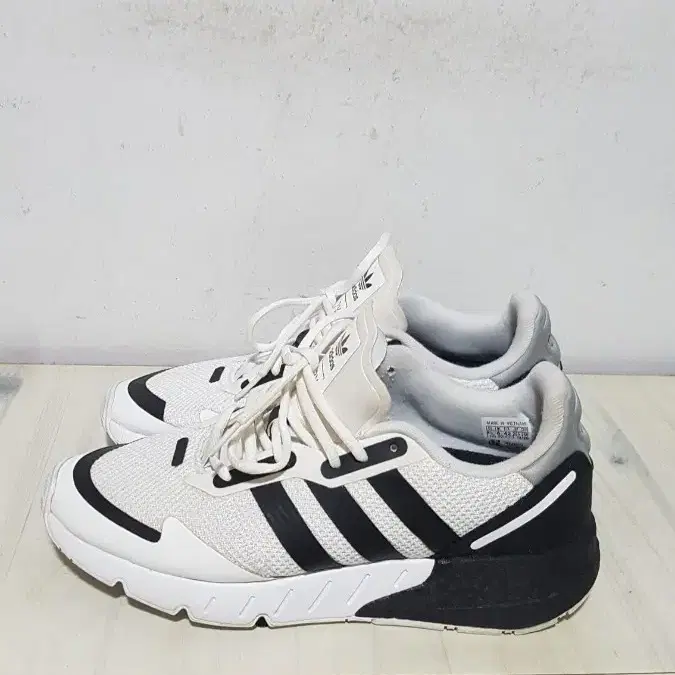 택포 255/260 정품 A급 ADIDAS BOOST 경량 왕쿠션화