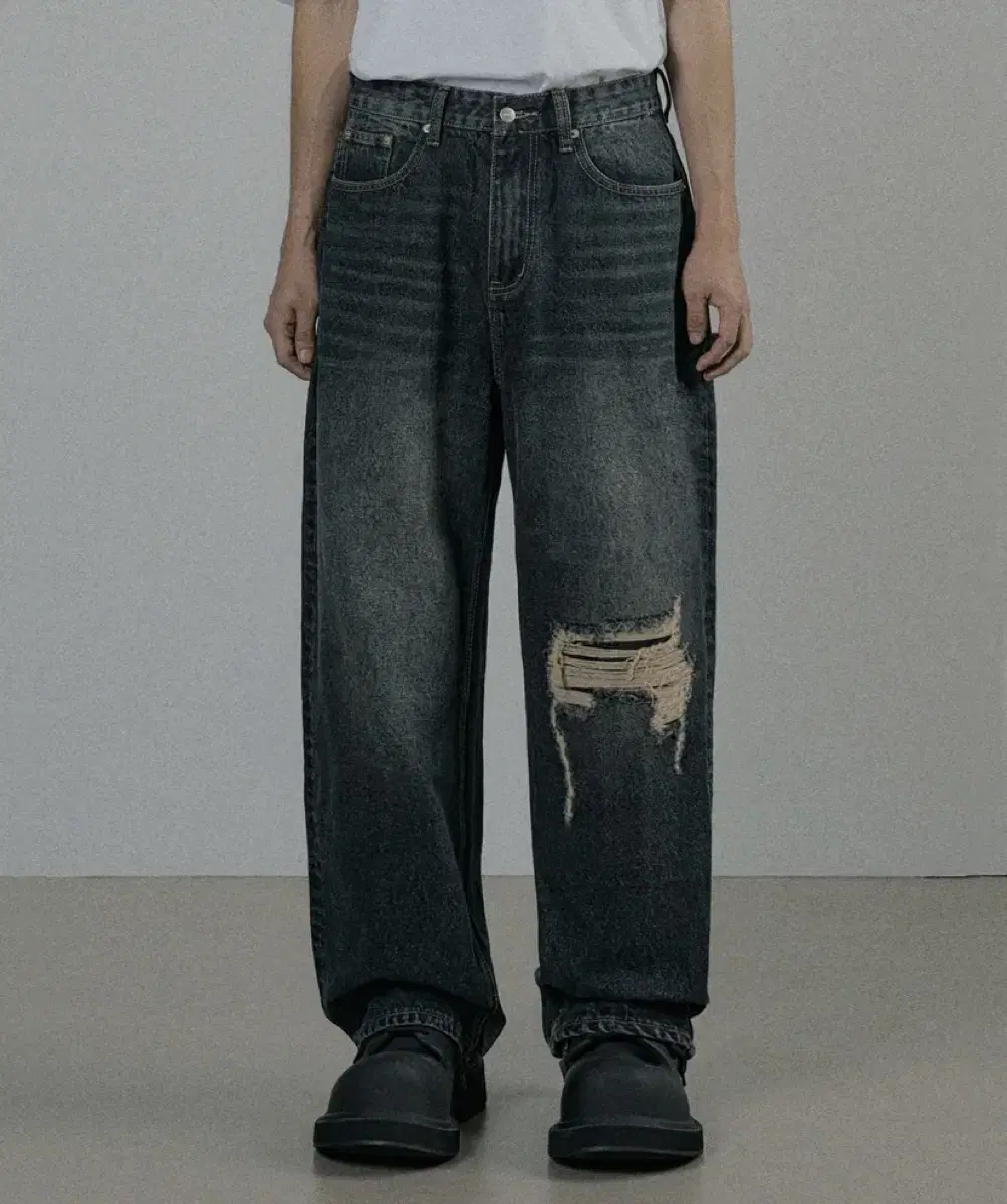 Retail Destroyed Patch Denim Pants S