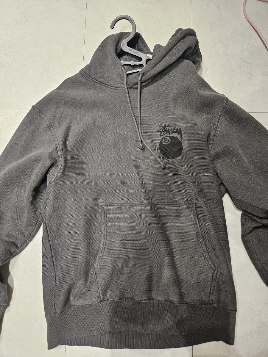 One-time use Stussy 8-ball hood size L