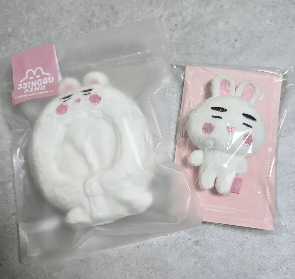 Onew 10cm doll fanlight cover bulk WTS