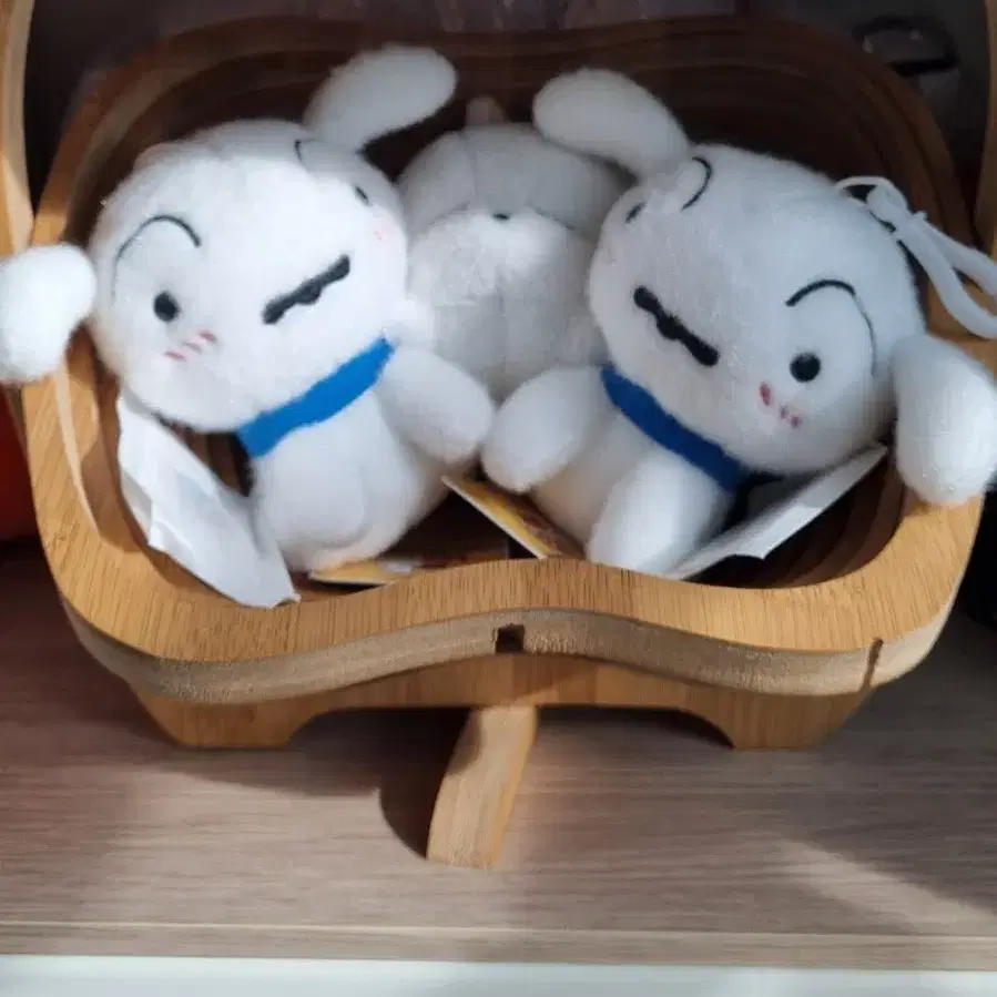 흰둥이 인형 짱구 띠부씰