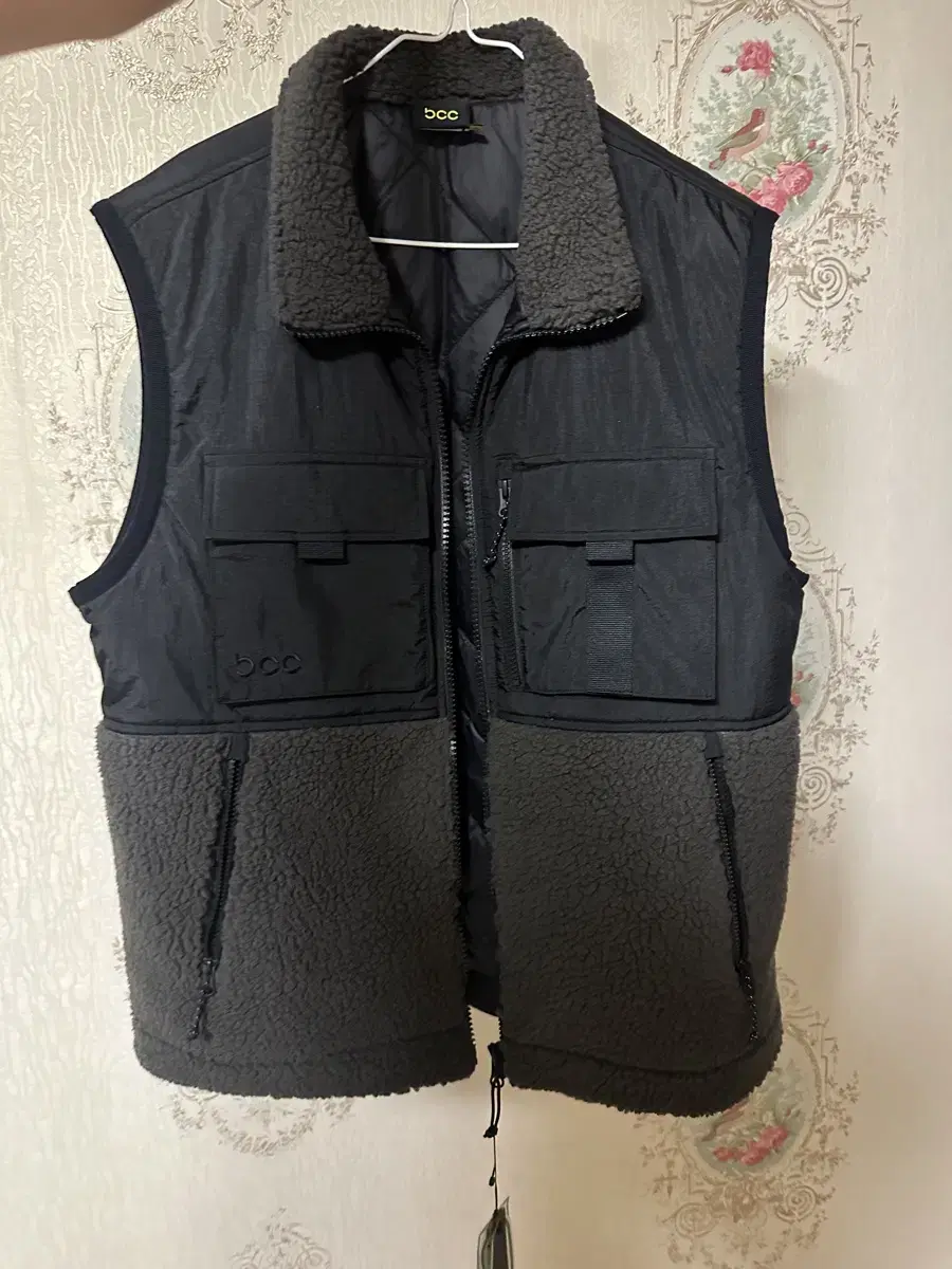 Black yak fleece vest new 100 size tacdoantem