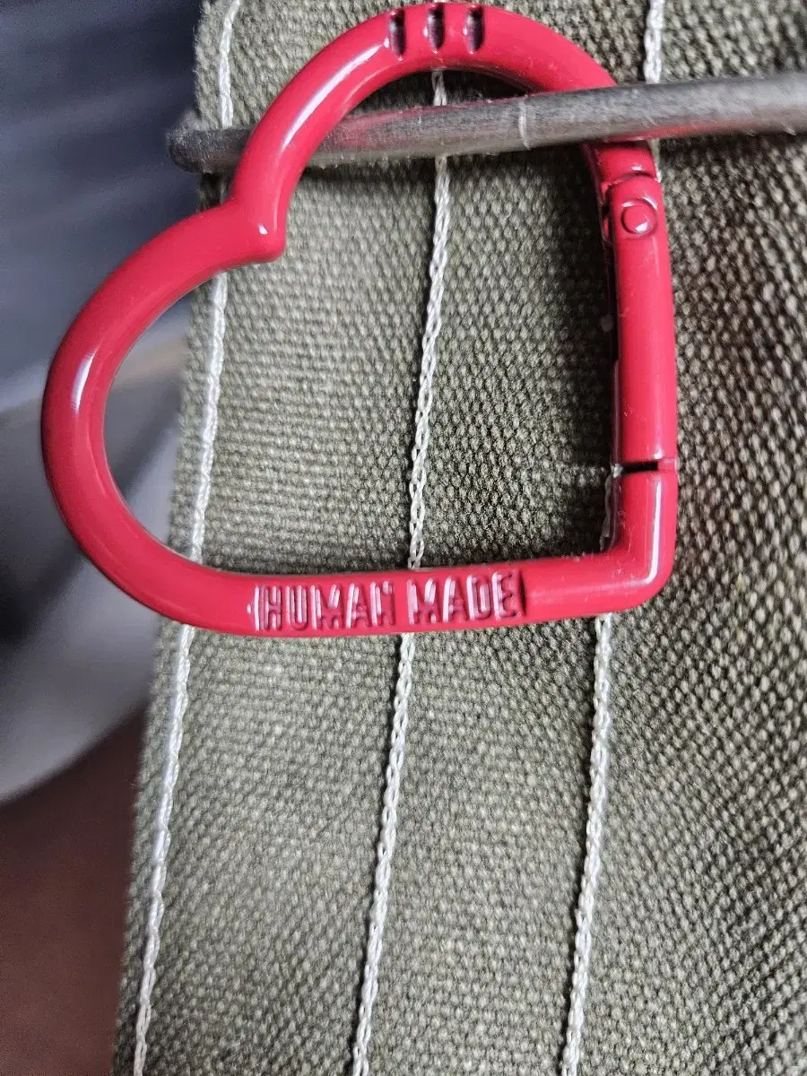 Humanmade carabiner