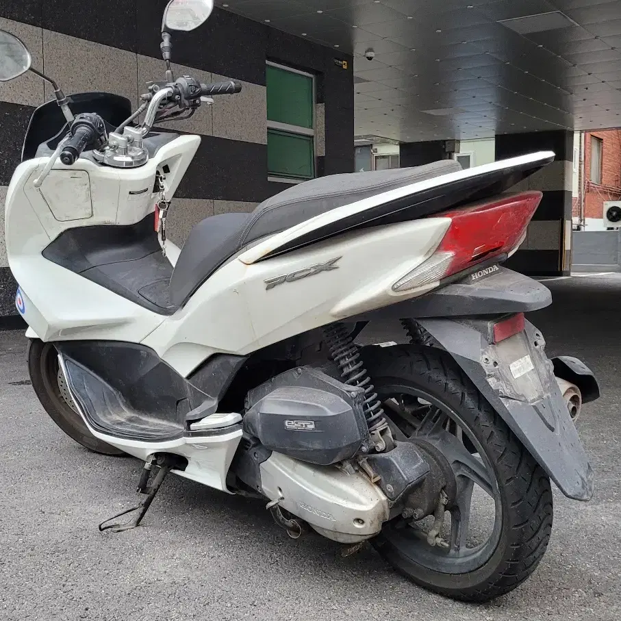 혼다 pcx 125 팝니다