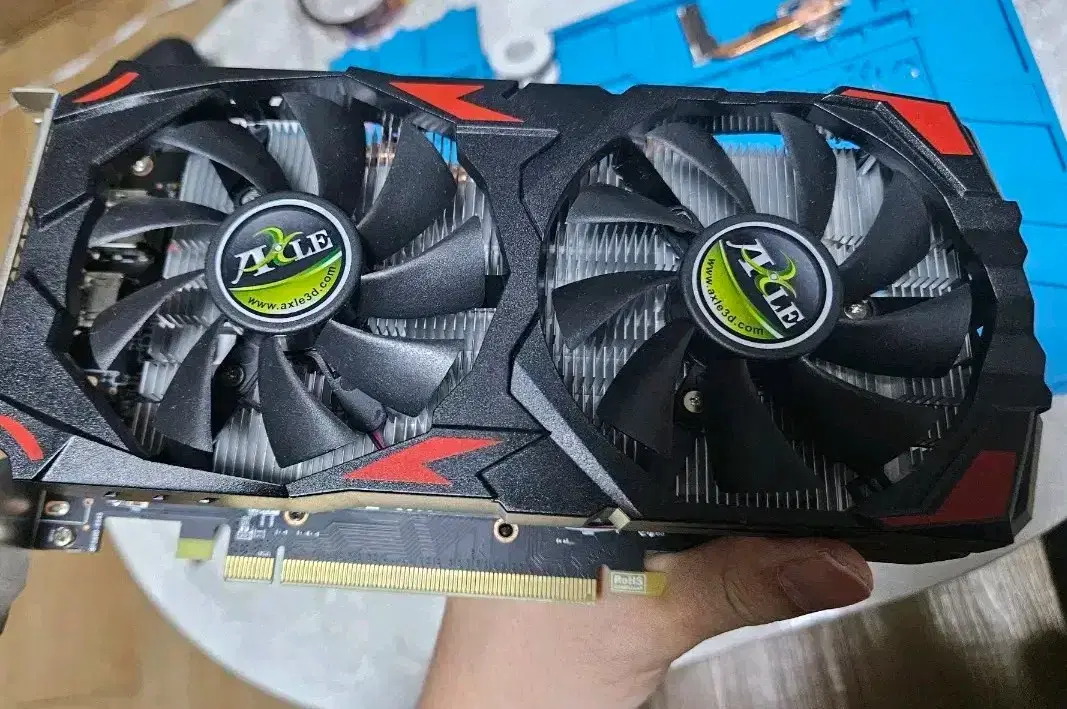 액슬 라데온 RX 580 2048SP D5 8GB 에즈윈