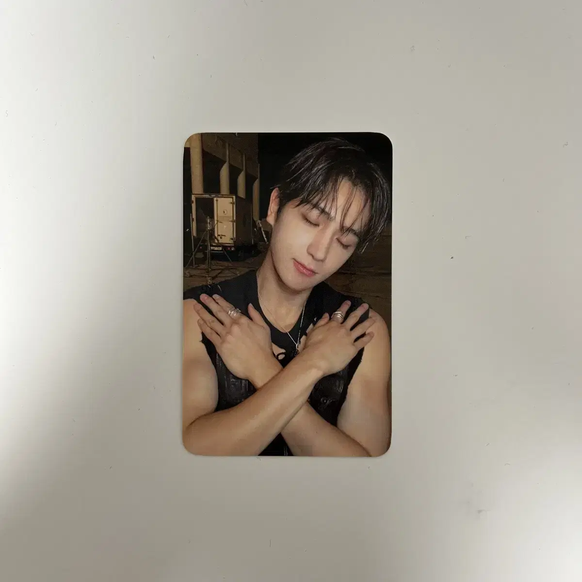 The Boyz hyunjae with muu luckydraw ld photocard unreleased photocard WTS