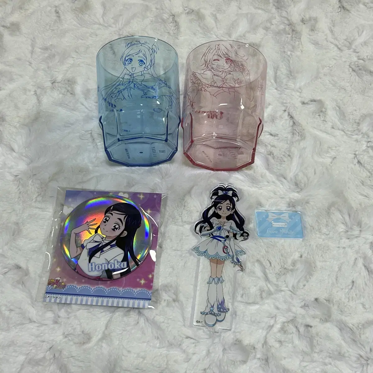 Bulk/Precure Q White Badge Cup Black acrylic Stand