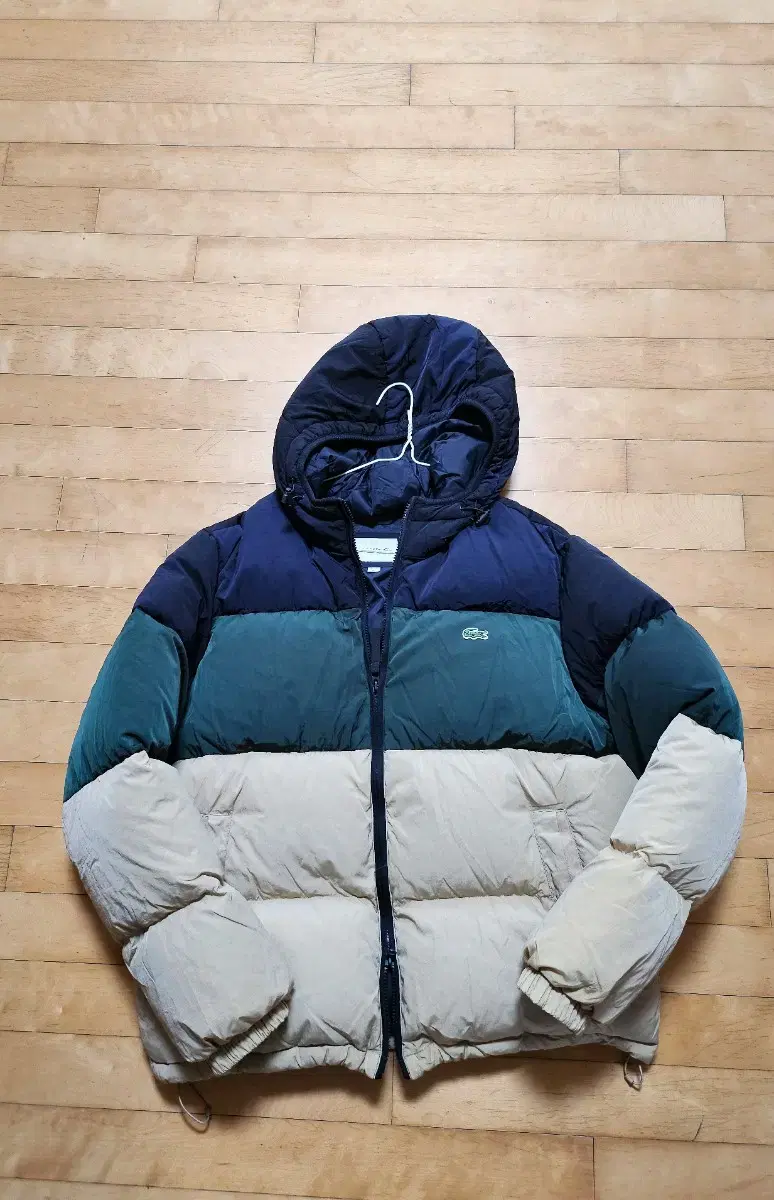 Lacoste puffer padding size L sells (see pic)