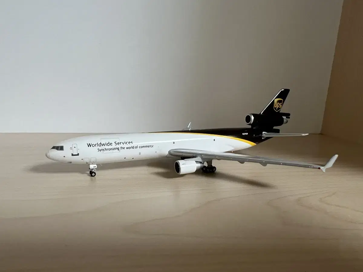 1:400 GeminiJets UPS MD-11F 다이캐스트 모형