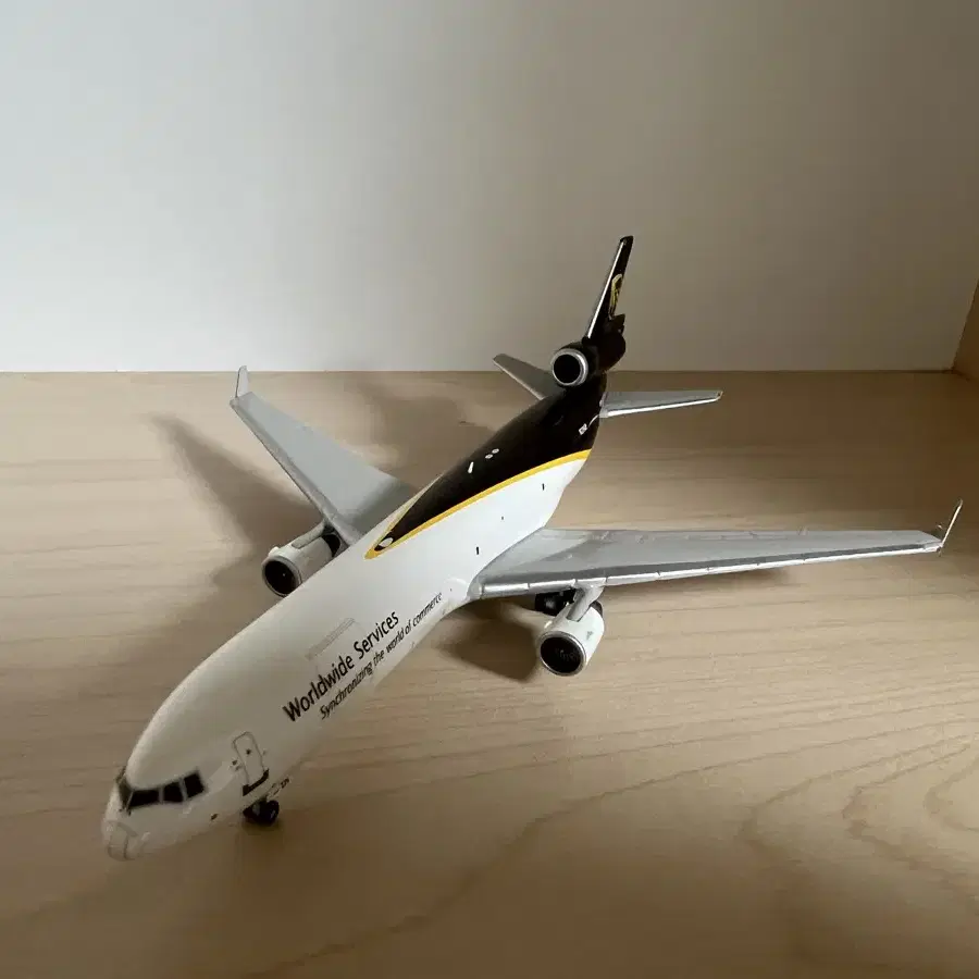 1:400 GeminiJets UPS MD-11F 다이캐스트 모형