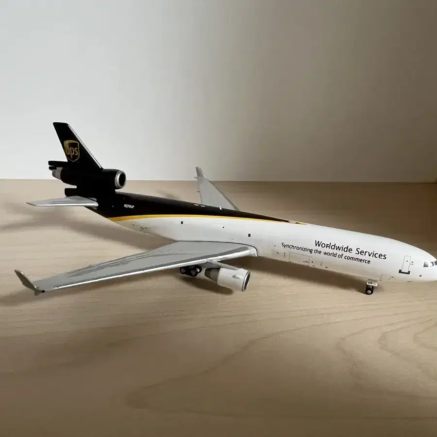 1:400 GeminiJets UPS MD-11F 다이캐스트 모형