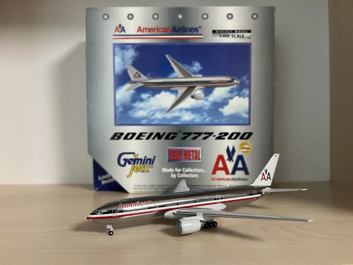 1:400 GeminiJets GeminiJets American Airlines B777 Model