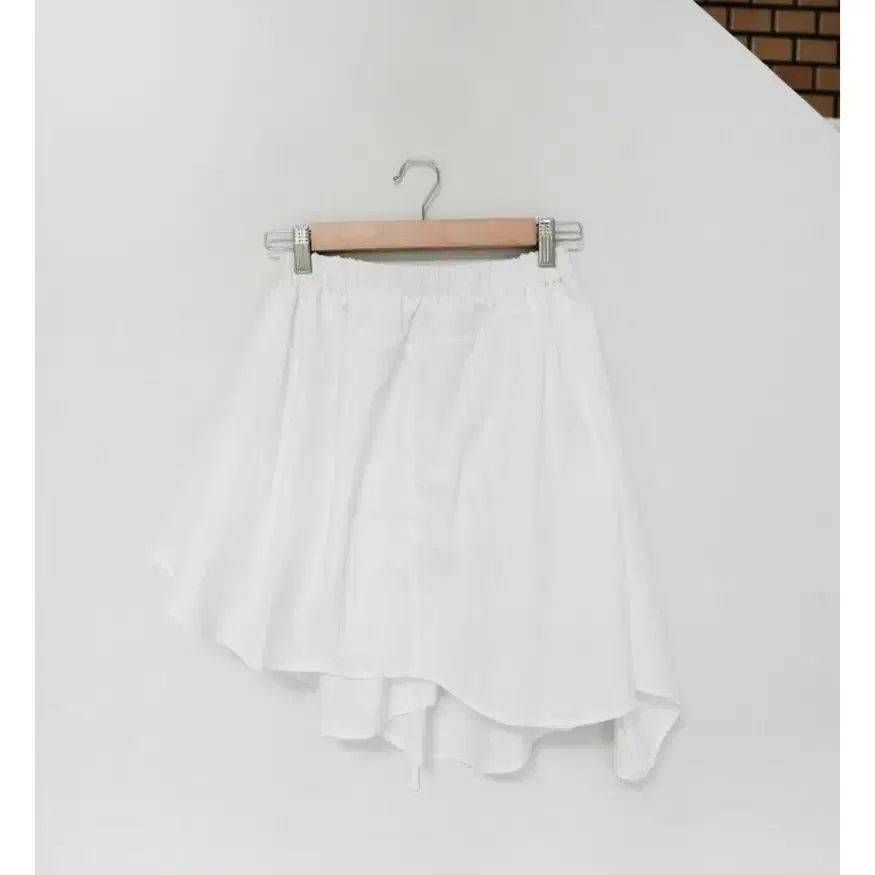 yinandyang colongne skirt