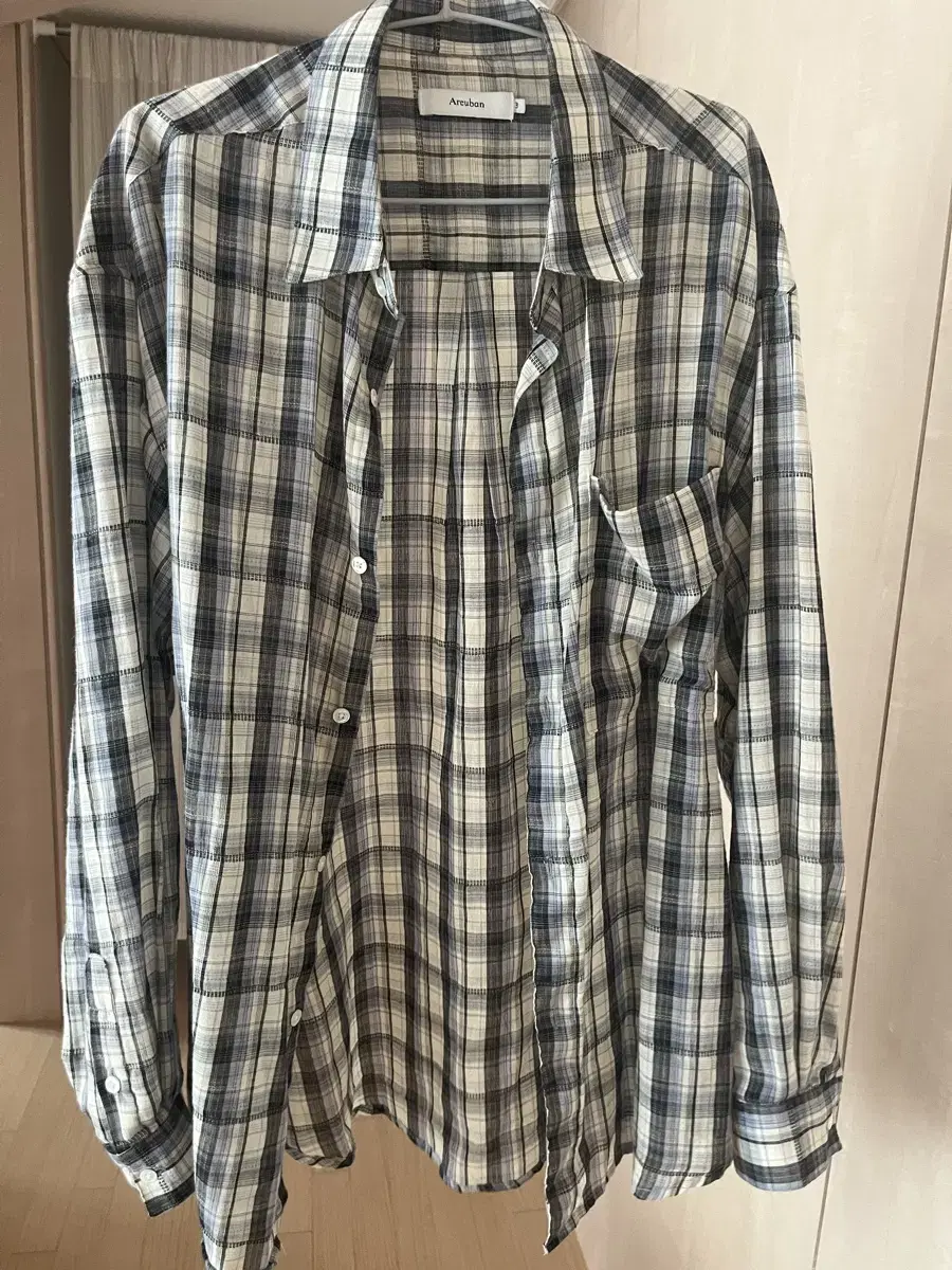 Vahn Continuous Check Shirt 3 sizes to sell