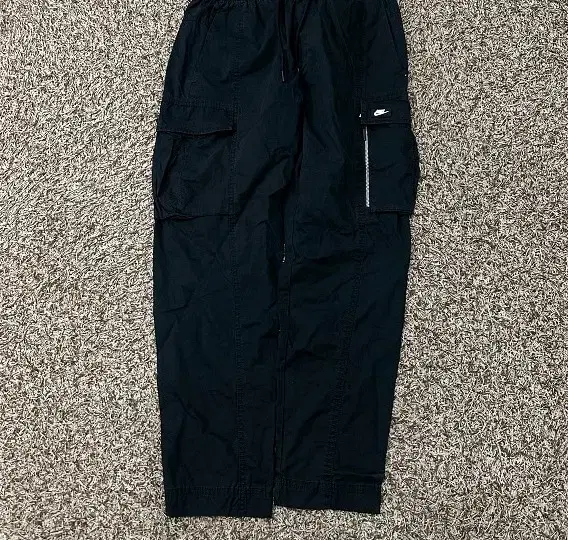 Nike Cargo Pants Cargo Pants 29-31 inches