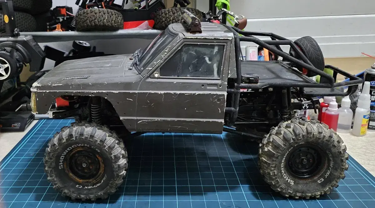 rc 트라이얼 SCX10II 차체