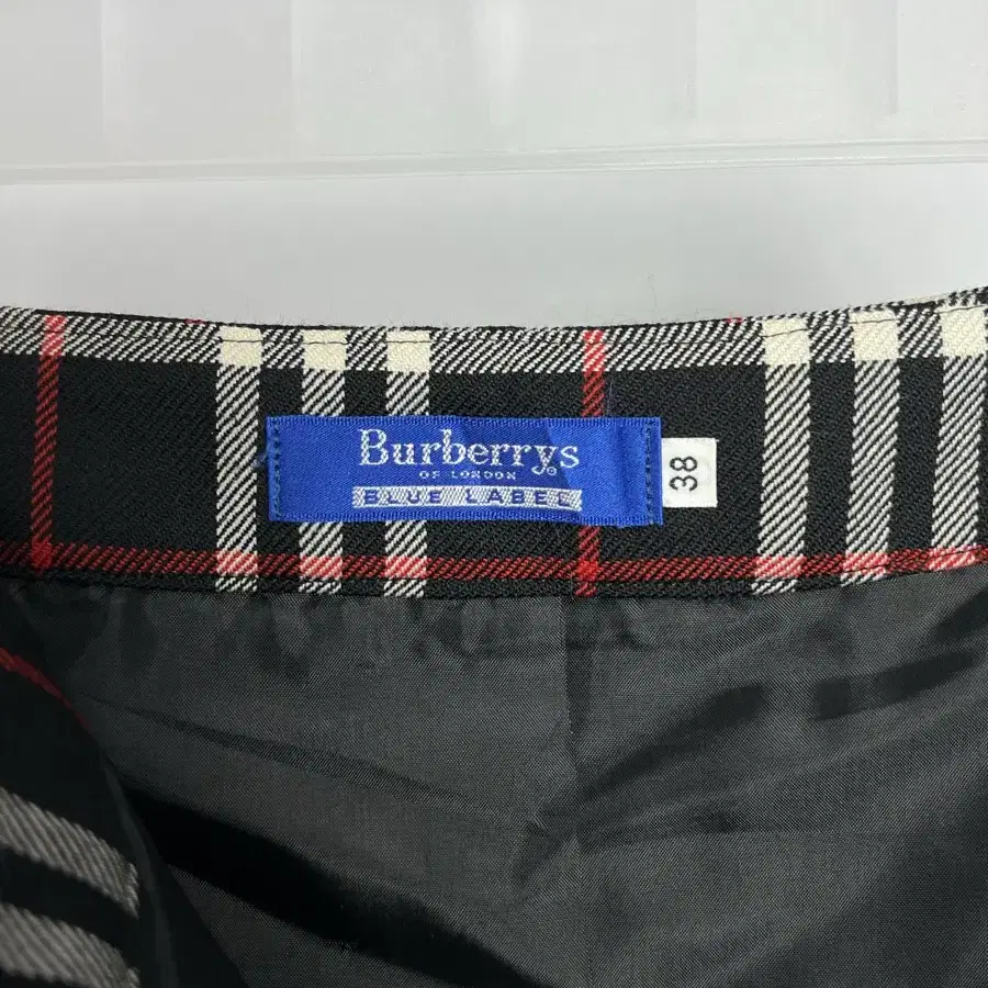 BURBERRYS BLUE LABEL 체크 울 스커트